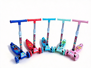 Patinete Plegable 3 en 1 para Niños, Patinete de Juguete Multifuncional para Niños, Bebés y Niños Pequeños con Tres Ruedas - Product Image 4