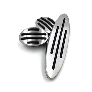 Cubiertas de pedales de freno y acelerador de acero inoxidable para MINI JCW R56 R60 R61 F54 F55 con transmisión automática - Product Image 3