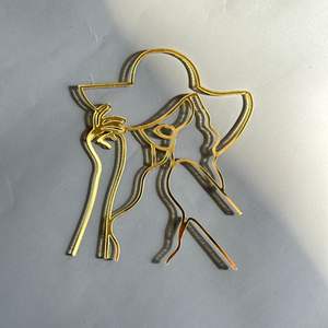 Ins Wind Petit Visage Acrylique Décoration De Gâteau Minimaliste Femme Visage Art Gâteau Côté Décoration Gâteau Topper - Product Image 5