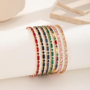 Bracelets ajustables plaqués or 18 carats en laiton vintage, avec zircone cubique colorée, style mode, vente en gros - Product Image 1