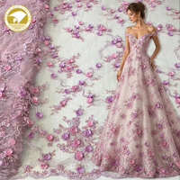 Vente chaude couleur rose 3d français dentelle tissu avec perlé à la main sequin fleur broderie tissu pour robe de soirée ou de mariée