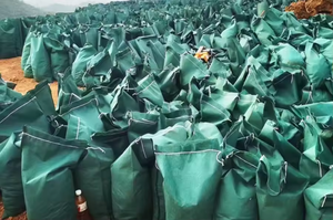 <span class=keywords><strong>Sac</strong></span> <span class=keywords><strong>de</strong></span> terre en polypropylène non tissé Offre Spéciale <span class=keywords><strong>sac</strong></span> <span class=keywords><strong>de</strong></span> <span class=keywords><strong>sable</strong></span> <span class=keywords><strong>sac</strong></span> <span class=keywords><strong>de</strong></span> géotextile pour la végétation <span class=keywords><strong>de</strong></span> terrassement - Product Image 3