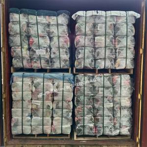 Chiffons de nettoyage industriels en coton mélangé, type T-shirt, pour la gestion des déversements - Product Image 1