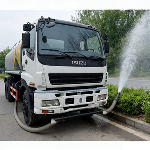 Autocisterna Spruzzatrice d'Acqua Diesel 4x2 ISUZU da 20.000 Litri per Trasporto Acqua Pesante - Product Image 2