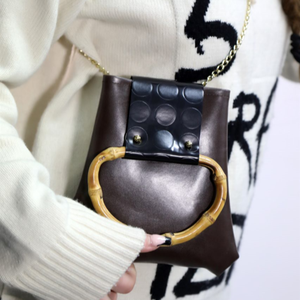 Borsa in pelle personalizzata di grande qualità Design unico personalizzato in PVC e cotone Mini borse da donna con passante per cintura per negozio di moda - Product Image 1