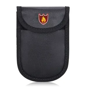 Gran oferta RFID GPS Bloqueo de señal <span class=keywords><strong>coche</strong></span> Kay funda bolsa bloqueador de señal ignífugo impermeable Faraday bolsa para llave de <span class=keywords><strong>coche</strong></span> <span class=keywords><strong>teléfono</strong></span> móvil - Product Image 1