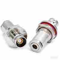 Conector RF TRB-KY de Latón BNC Triple Coaxial Tipo Bayoneta PLCJ78 Personalizable con Rosca Trasera, Clasificación IP20