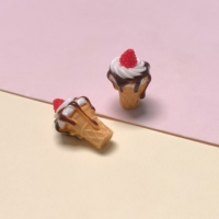 50 pièces de mini-cabochons en résine 3D en forme de fraise et de crème glacée, style Kawaii, pour la décoration de téléphone, les statues, les maisons de poupées et les figurines miniatures, 13*25MM