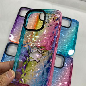 Funda Protectora Suave con Textura de Diamante Degradado Colorido para <span class=keywords><strong>iPhone</strong></span> <span class=keywords><strong>SE</strong></span> <span class=keywords><strong>2022</strong></span> con Borde de TPE y Función de Absorción de Impactos con Airbag - Product Image 3