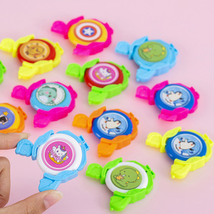 Vente en gros de disques de catapulte personnalisés soucoupes volantes jouets en plastique pour <span class=keywords><strong>rachat</strong></span> de prix cadeaux de maternelle distributeur automatique de capsules - Product Image 4
