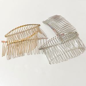Venta al por mayor barato oro plata negro Color mezclado Metal Material 20 dientes retorcidos <span class=keywords><strong>velos</strong></span> <span class=keywords><strong>de</strong></span> <span class=keywords><strong>novia</strong></span> accesorios para peine <span class=keywords><strong>de</strong></span> pelo - Product Image 2