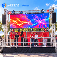 Système complet d'affichage LED 4K HDR10 P2.976 de 4m x 3m pour location, idéal pour les conférences en intérieur, les salons professionnels, les mariages et les événements d'entreprise