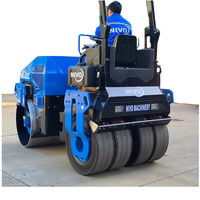 Rouleau compresseur Nivo 1 tonne 1,5 tonne 3 tonnes 4 tonnes 6 tonnes 10 tonnes 20 tonnes Série de rouleaux combinés à pneus Tambour avant Pneu arrière Compacteur ou pièces