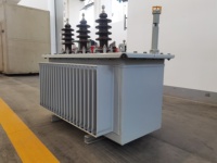 Transformateur de distribution électrique immergé dans l'huile 200KVA 400KVA 500KVA 625KVA, élévateur abaisseur haute, moyenne et basse tension