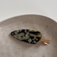CHUJIAN Nouvelle Arrivée Pinces à Cheveux Esthétiques en Acétate Effet Écaille de Tortue et Peinture à l'Encre, Pinces Latérales Chic Minimalistes, Épingles à Cheveux au Design Unique