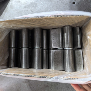 Oem ODM Chất lượng cao Nhà máy cung cấp trực tiếp Heavy-Duty thép hàn trên bản lề với cánh phẳng và có thể tháo rời pin cho cổng kim loại - Product Image 6