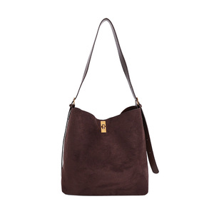 Sac en cuir de vachette souple avec bandoulière, sac rétro et simple à grande capacité pour femme - Product Image 2