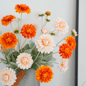 人工デイジーフラワーロングブランチ4ヘッドウェディング用品ロードガイドフラワーアレンジメントウェディングホールショッピングモールデコレーション - Product Image 2