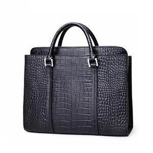 Porte-documents vintage en cuir véritable, motif crocodile, personnalisé de luxe, pour ordinateur portable - Product Image 2