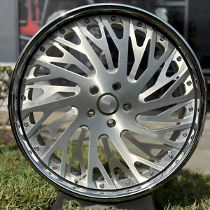 Maßgefertigte Gebürstete Geschmiedete Leichtmetallfelgen 100mm Lochkreis 5x112/5x115/5x127 6*139,7 20-26 Zoll 2/3-teilig Mesh-Design Rucci Felgen - Product Image 2