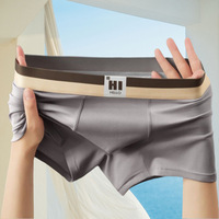 Vêtements de dessous pour hommes en gros, boxers haut de gamme confortables et respirants, boxers doux et doux pour la peau.
