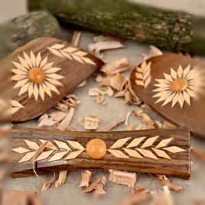 Meilleures ventes : Pince à cheveux artisanale en bois, couleur naturelle classique, pour femmes, mariage, Halloween, finition de haute qualité, taille et design personnalisés - Product Image 1