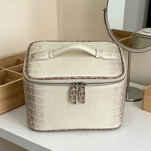Sac à cosmétiques en PU alligator, logo personnalisé, grande capacité, pochette à fermeture éclair, logo brodé, trousse de maquillage pour femmes - Product Image 6