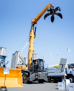 Manutentionnaire hydraulique à roues XE480WGM de 48 tonnes, avec grappin multi-dents de 1 m3 - Product Image 2