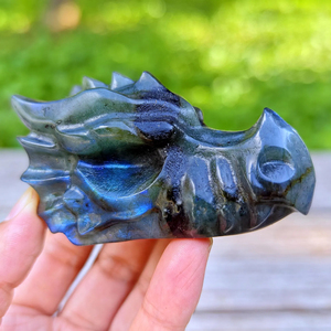 Crânes de dragon en labradorite polie de 8 cm, haute qualité, tendance mode, forte luminosité, pour la décoration de la maison, du bureau et comme cadeau d'affaires - Product Image 1