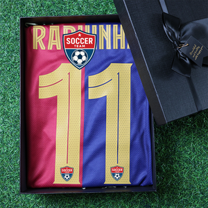 Camiseta de Fútbol Personalizada al por Mayor de Alta Calidad, 100% Poliéster, Ecológica, Transpirable, de Secado Rápido, Versión Tailandesa, Temporada 2024-2025, del Barcelona para Aficionados - Product Image 1