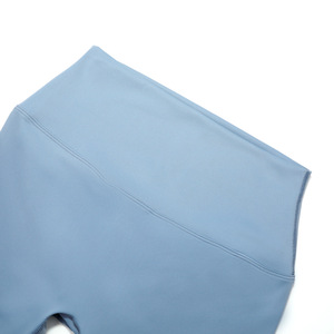 ขายส่งชุดโยคะฟิตเนส เสื้อผ้ากีฬาระบายอากาศ กางเกงเลกกิ้งเอวสูง และกางเกงขายาว 9 นิ้ว สำหรับใส่ด้านนอก - Product Image 3