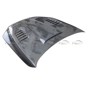 Capot moteur en carbone de type V pour BMW M6 F06 F12 F13 2014-2017 - Product Image 5