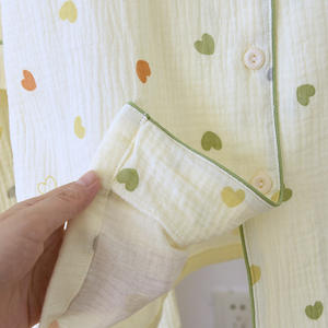 PJ-045 Pijamas de gasa de algodón puro para mujer, conjunto de dos piezas con estampado de corazones y manga corta para uso doméstico, ropa de dormir de verano - Product Image 6