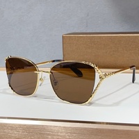 Lunettes de soleil pour femmes de haute qualité, style designer, monture en métal, branches à motif serpent, verres dégradés, lunettes de luxe tendance pour femmes