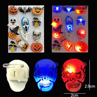 RICHSHINING Insigne d'épingle à LED bon marché Insigne en plastique d'épingle à LED clignotante pour Halloween Insigne de citrouille en résine époxy rougeoyante pour fête promotionnelle