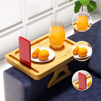 Plateau de canapé en bambou naturel avec support pour téléphone, design européen, forme carrée, facile à nettoyer, table d'accoudoir à clipser