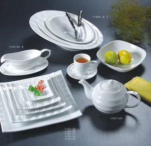 New Designs Factory Plain White Hotel Plates Dish Stoneware Dinnerware Sets White Ceramic 16 Pcs Dinner Set