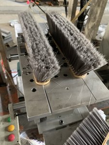 Meixin tự động 2 trục tufting máy hộ gia đình thanh toán bù trừ nhựa Chổi Máy làm Chổi đầu máy làm - Product Image 4