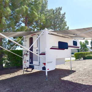 Camioneta Todoterreno de Lujo 4x4 2024, Caravana con Tienda de Campaña Deslizable para Viajes y Aventuras - Product Image 1