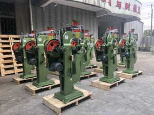 Automatische Rolwagenkast Reistas Bagageklinkmachine Efficiënte Bevestiging Met Nieuw Mechanisch Lager En Motor Snelvoer - Product Image 4