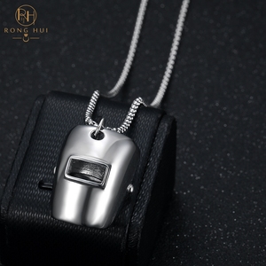 RH HIPHOP Collier pendentif <span class=keywords><strong>casque</strong></span> géométrique niveau 3 Masque <span class=keywords><strong>de</strong></span> <span class=keywords><strong>soudeur</strong></span> Acier inoxydable plaqué or 18 carats Mode enfant unisexe - Product Image 3