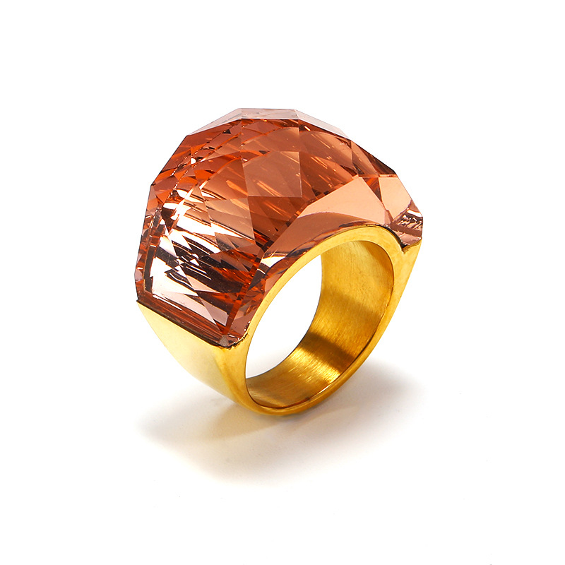 Golden champagne gem