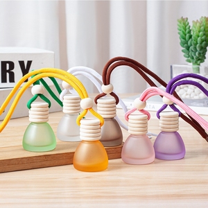 Mini flacon <span class=keywords><strong>vide</strong></span> de 8 ml pour désodorisant, avec <span class=keywords><strong>bouchon</strong></span> en bois, coloré, à suspendre, pour parfum de voiture - Product Image 1