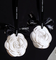 Pendentif en plâtre garde-robe d'aromathérapie parfum durable chambre filles voiture parfum suspendu garde-robe parfum