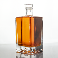 Bouteilles en verre vides carrées et rectangulaires de 500 ml, 750 ml, 1000 ml pour fruits, whisky et liqueurs, avec bouchon inviolable blanc LGG-04 – Vente en gros