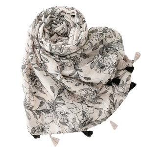 <span class=keywords><strong>Écharpe</strong></span> en polyester, coton et lin, toucher doux, fil <span class=keywords><strong>de</strong></span> bambou noué, motif floral noir et blanc, châle à pompons pour climatisation - Product Image 5