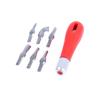 Couteaux à découper le linoléum avec 6 lames différentes - Product Image 1