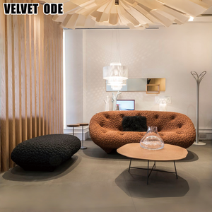 Nuevo Sofá Ploum Shell de Ligne - Roset - Sofá de Diseño de Lujo con Tela Acogedora para Sala de Estar Moderna - Product Image 4