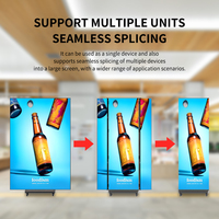 Écran LED numérique portable ultra-fin à triple pliage P1.25 P2 P2.5, prise en charge du SDK OEM pour les magasins de détail et les centres commerciaux en intérieur