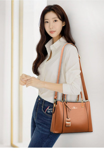 กระเป๋าสะพายข้างดีไซน์ใหม่ทันสมัย คุณภาพสูง หนัง PU กระเป๋าสะพายไหล่ กระเป๋าถือลำลองสุดหรูสำหรับผู้หญิง - Product Image 4